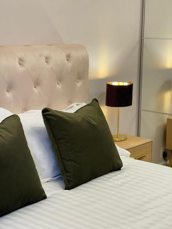 Kist Accommodates - Stylish Headingley Apartment - Parking - 500 Mps Wifi Meanwood Exteriör bild