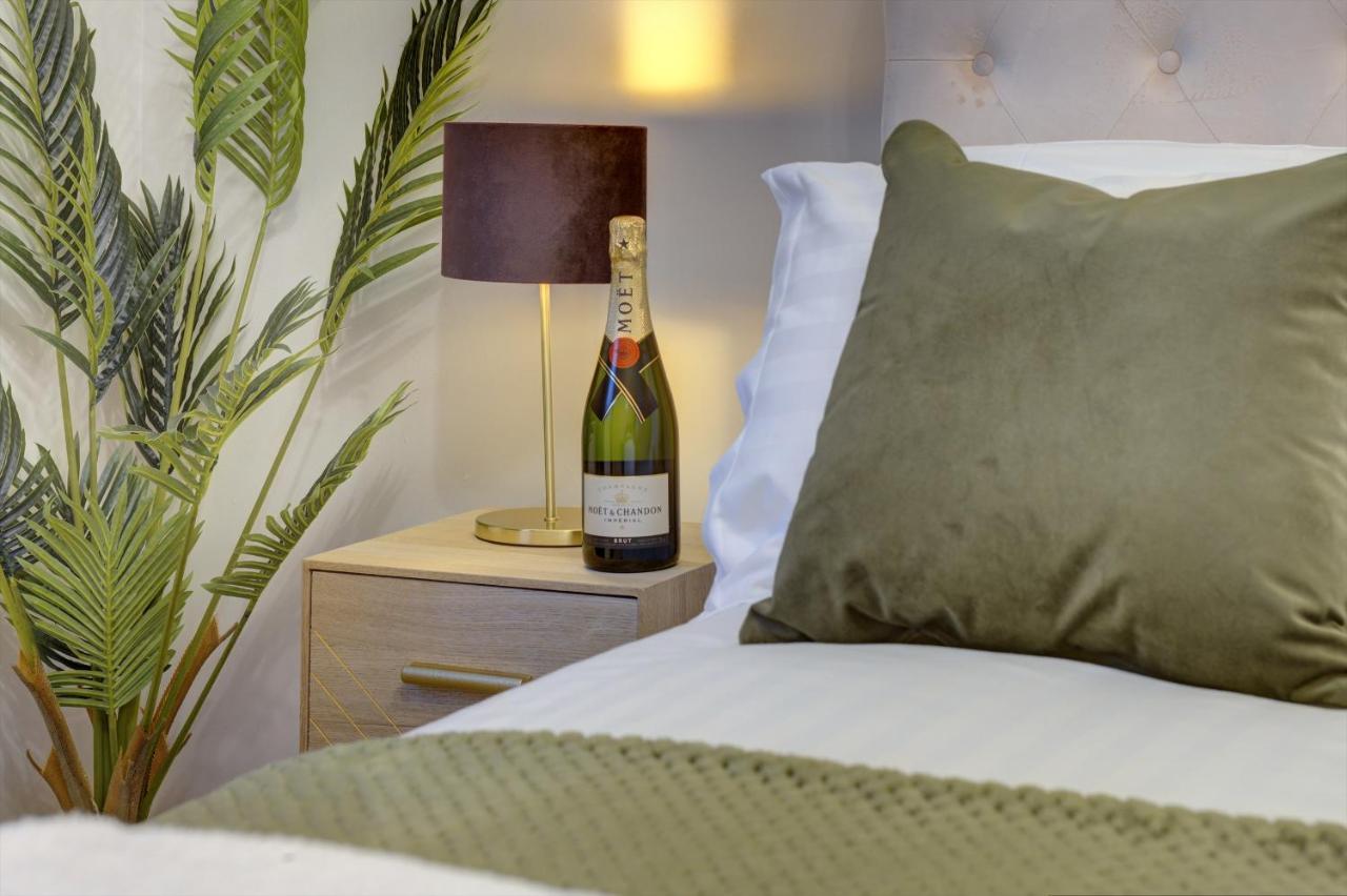Kist Accommodates - Stylish Headingley Apartment - Parking - 500 Mps Wifi Meanwood Exteriör bild