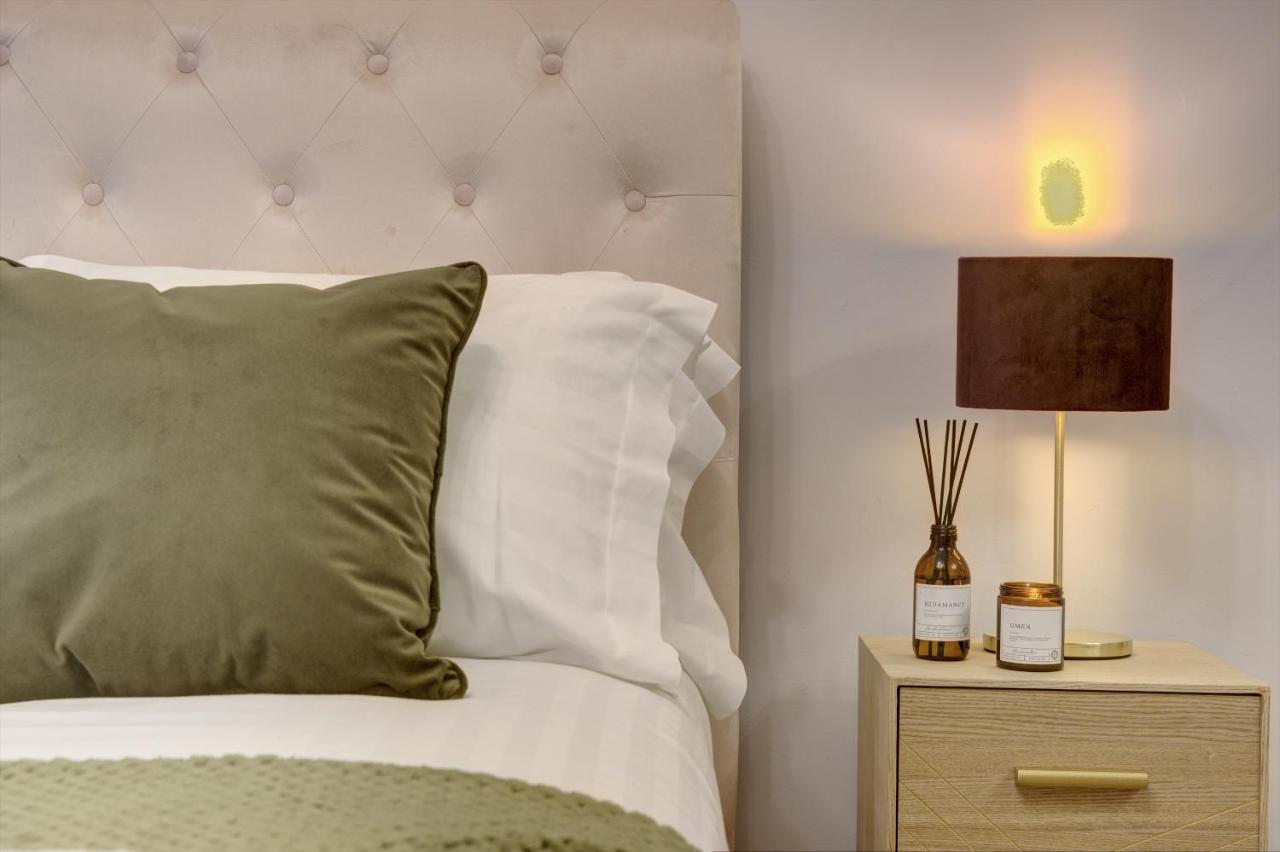 Kist Accommodates - Stylish Headingley Apartment - Parking - 500 Mps Wifi Meanwood Exteriör bild