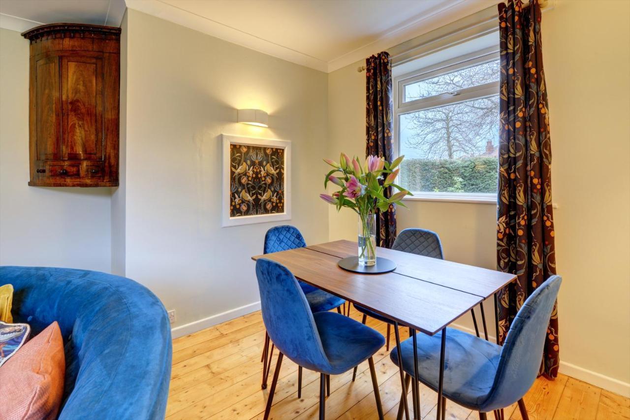 Kist Accommodates - Stylish Headingley Apartment - Parking - 500 Mps Wifi Meanwood Exteriör bild